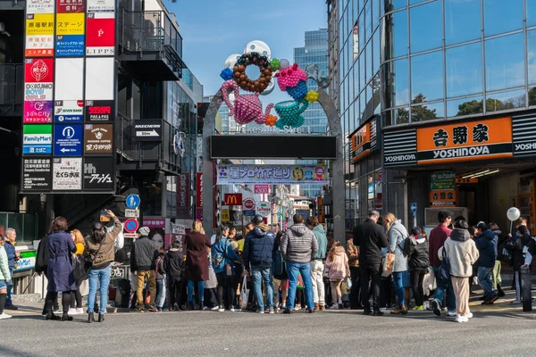 Τόκιο Ιαπωνία Φεβ 2019 Πολλοί Απροσδιόριστα Ιαπωνικά Και Ξένα Τουριστικά — Φωτογραφία Αρχείου