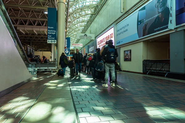 芝加哥 2019年3月 2019年3月23日 未确定的乘客和游客参观联合车站 伊利诺伊 芝加哥美国 商业和运输概念 — 图库照片