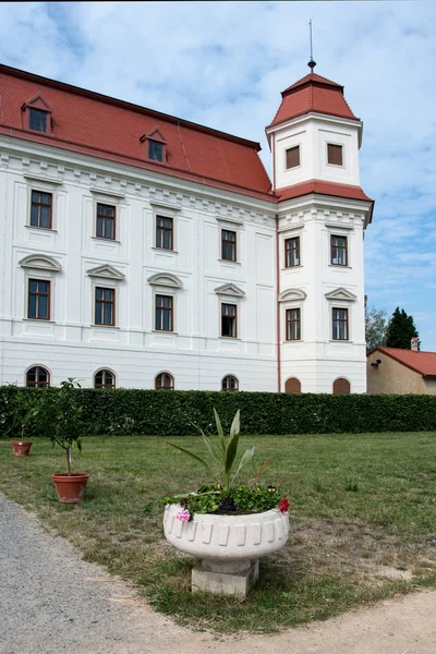 Edificio Del Castillo Barroco Temprano Holesov Moravia República Checa — Foto de Stock