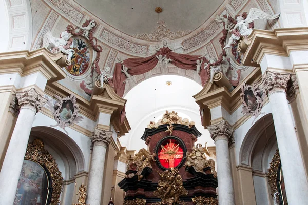 Kuks República Checa Mayo 2019 Interior Iglesia Santísima Trinidad Extenso —  Fotos de Stock