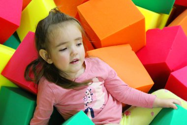 bir çocuk club.rest çocuk center.child eğlence merkezi içinde bir bebek