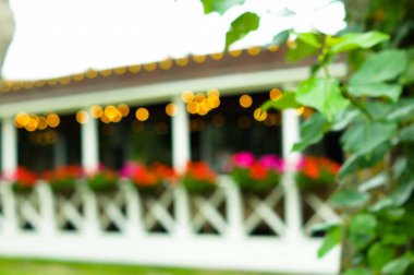 Yaz terasının bulanık görüntüsü