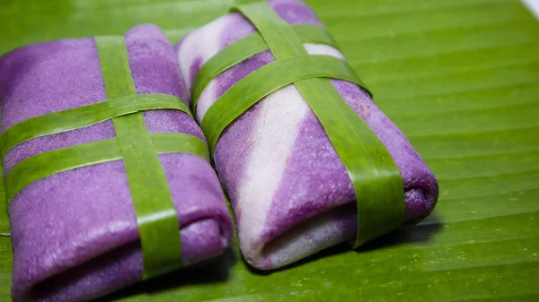 Lumpia, snacks tradicionales de Java con sabor dulce — Foto de Stock