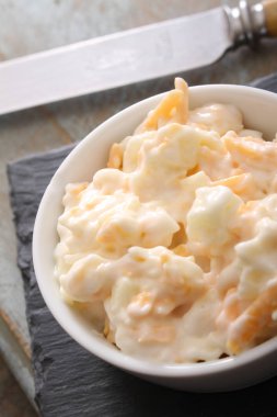 peynir ve elma sandviç dolum