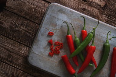 Kırmızı ve yeşil biber