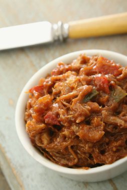 çekti domuz sandviç dolum