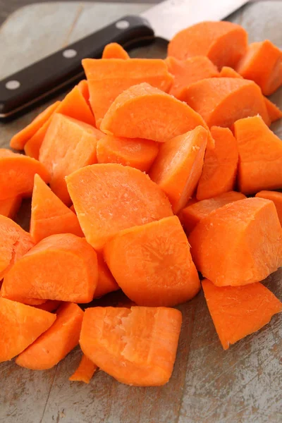 Preparing Fresh Carrots Table — Stock Photo, Image