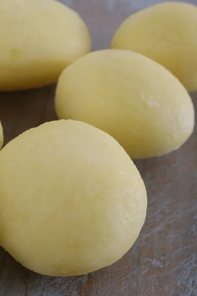 Приготування Свіжої Картоплі Столі — стокове фото