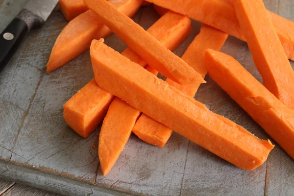 Preparing Fresh Carrots Table — Stock Photo, Image