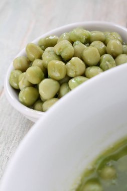 hazırlanan iliği şişman bezelye