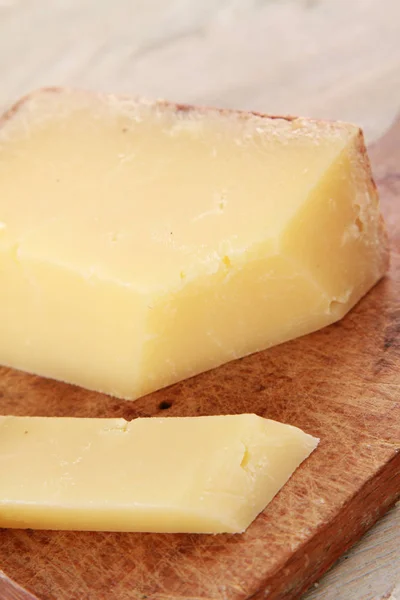 Peynir Ngiliz Lincolnshire Kaçak Avcı — Stok fotoğraf