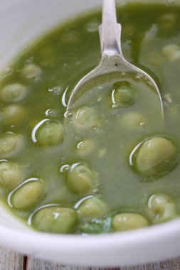 hazırlanmış iri Bezelye Konserve Bezelye