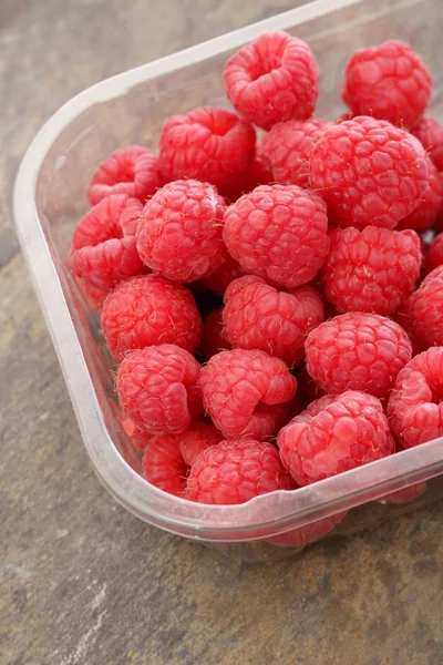 Zubereitung Frischer Reifer Roter Himbeeren — Stockfoto