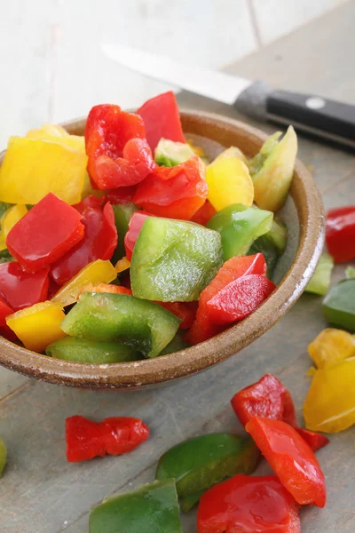 Voorbereiding Van Gezonde Verse Pepers — Stockfoto