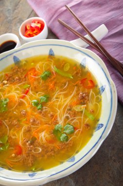 Geleneksel Çince Yuk toplamı yuk toplamı şehriye çorba