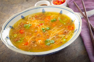 Geleneksel Çince Yuk toplamı yuk toplamı şehriye çorba