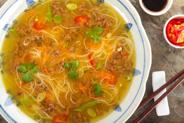 Caldo Fideos Suma Yuk Chino Tradicional — Foto de Stock