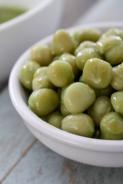 iliği kase yağ bezelye hazırlanan