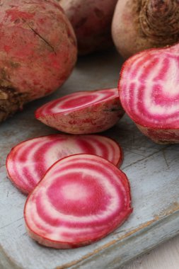 taze sağlıklı beetroots hazırlanıyor