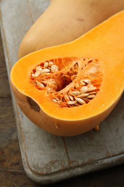 taze sağlıklı butternut hazırlanıyor