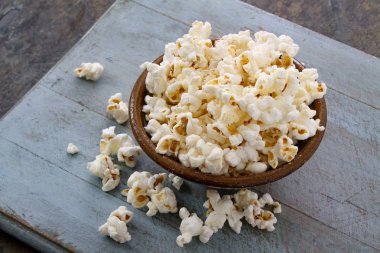 kase taze patlamış mısır snack