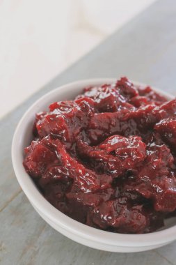 taze pancar turşusu hazırlanıyor