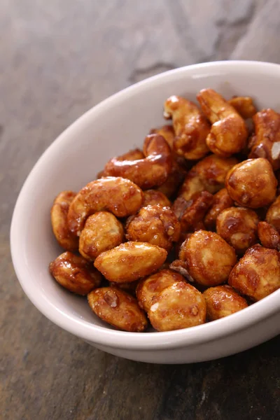 Flavoured Caramelised Mixed Nut Snacks — Stock Photo, Image