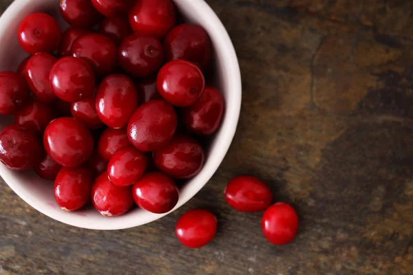 Preparing Fresh Healthy Cranberries — Stock Photo, Image