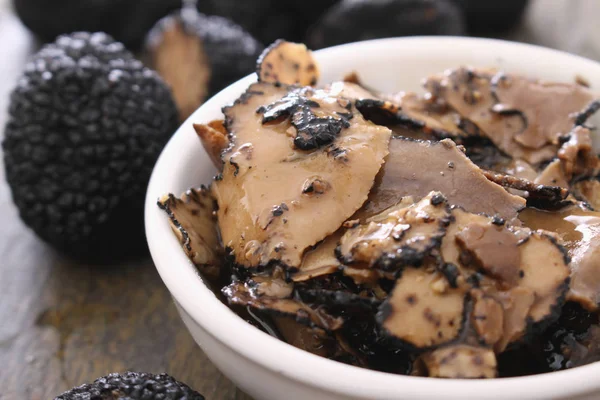 Preparare Tartufo Nero Fresco — Foto Stock