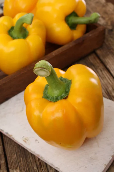 Preparing Fresh Peppers Table — Stock Photo, Image