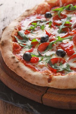 karışık taze pişmiş pizza