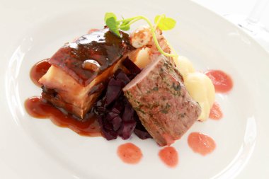 taze domuz eti yemek kaplama