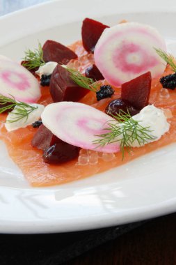 füme somon meze starter