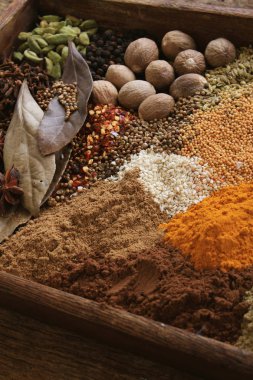 Taze kurutulmuş karışık baharat