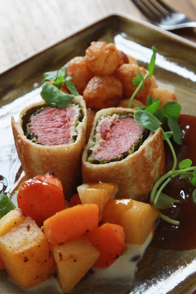 Plated Lamb Main Meal — Stock Photo, Image