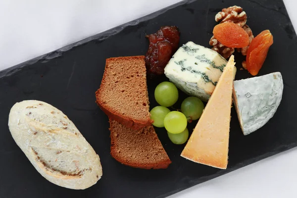 Cheese Selection Appetizer Starter — Stock Photo, Image