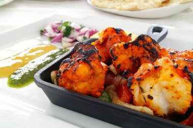 geleneksel lezzetli tavuk tikka 