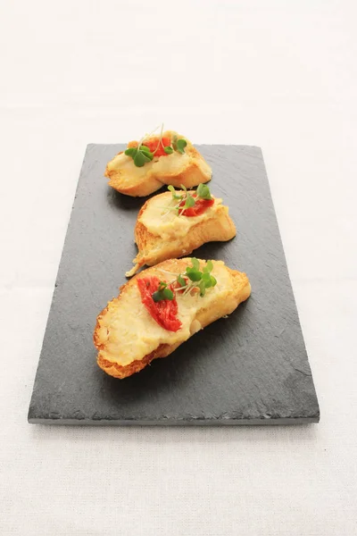 Prepared Fresh Bread Canapes — Stock Photo, Image