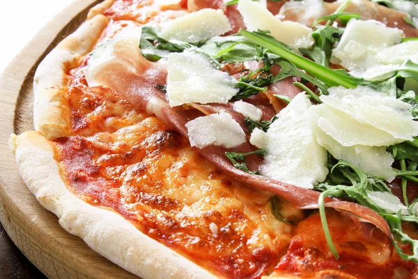 Pizza Cozida Fresca Misturada — Fotografia de Stock