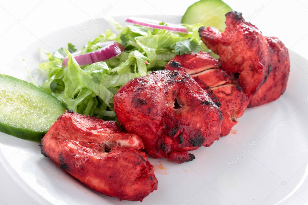 indian chicken tikka with vegetables 