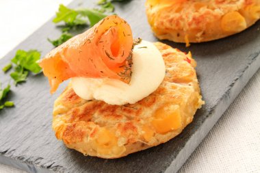 karides Mısır börek kanepeler