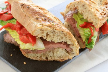 taze yapılmış alt sandviç