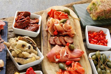 sağlıklı parmak gıda mezeler tapas seçimi