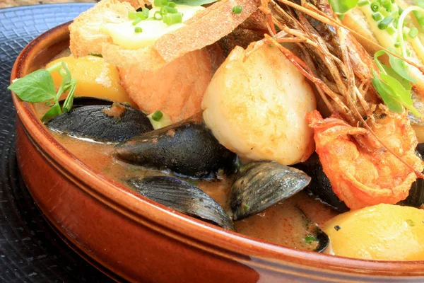 Traditional Buillabaise Fish Soup — Stock Photo, Image