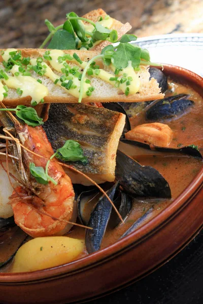 Traditional Buillabaise Fish Soup — Stock Photo, Image