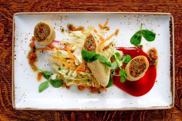 Chinese Spring Roll Appetizer — Stock Photo, Image