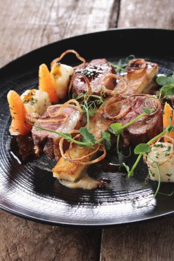 kaplama kuzu ana yemek