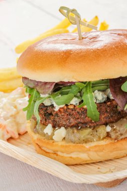 Pared sığır eti hamburger yemek