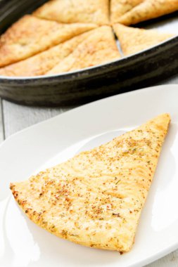 karışık taze pişmiş pizza