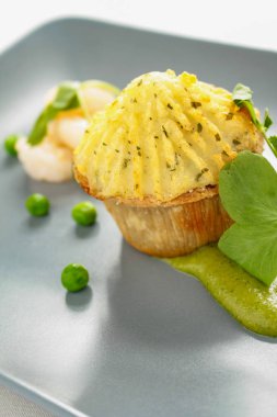 kaplama balık pasta unu